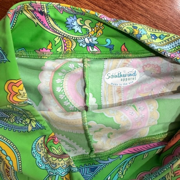 southwind apparel made in the usa patterned skort - Picture 2 of 3